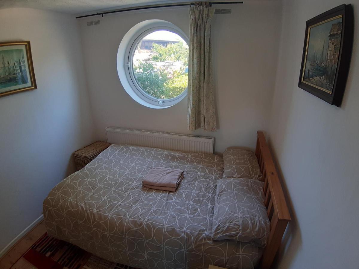 Canary Wharf Apartment Лондон Экстерьер фото